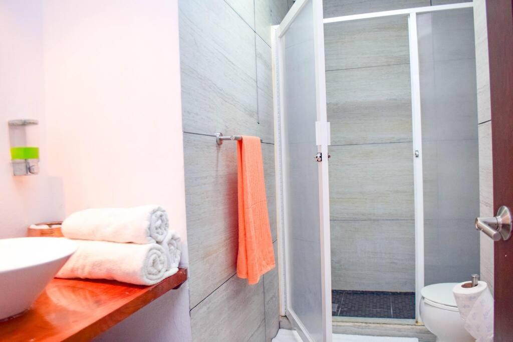 Ocean View Apartment, Best Beach Area, 3 Bedrooms Cancun Bagian luar foto