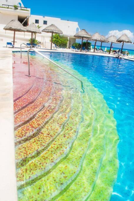 Ocean View Apartment, Best Beach Area, 3 Bedrooms Cancun Bagian luar foto