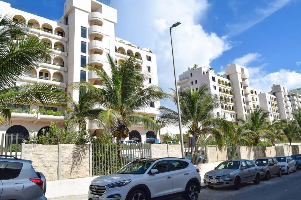 Ocean View Apartment, Best Beach Area, 3 Bedrooms Cancun Bagian luar foto