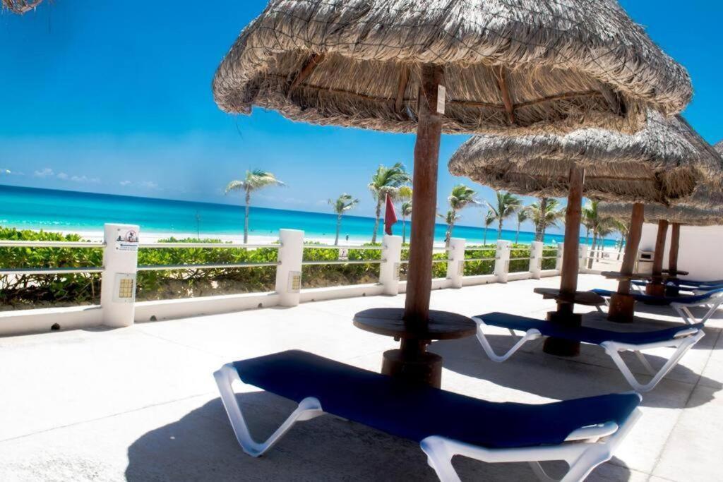 Ocean View Apartment, Best Beach Area, 3 Bedrooms Cancun Bagian luar foto