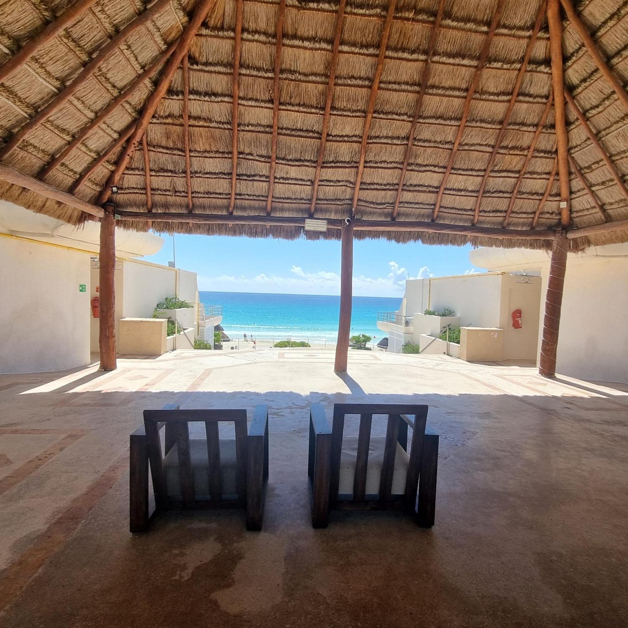 Ocean View Apartment, Best Beach Area, 3 Bedrooms Cancun Bagian luar foto